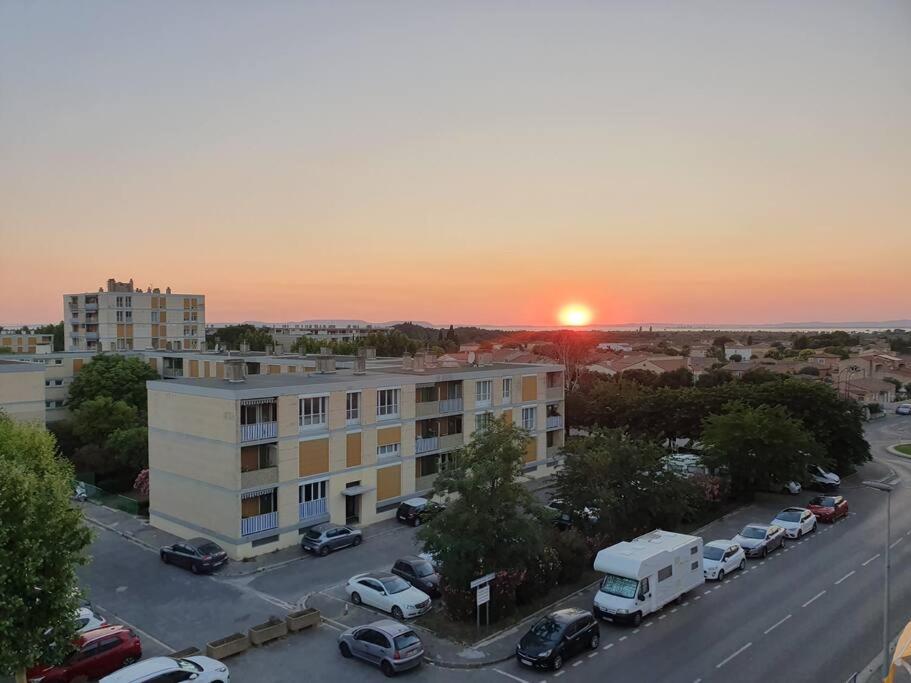 Appartement Avec 3 Chambres 80M2 Plein Sud Marignane Luaran gambar